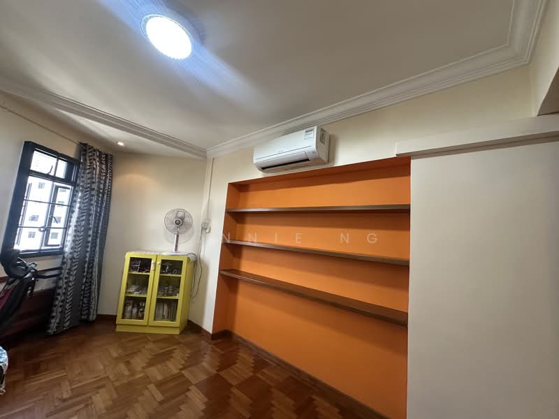 260D Sengkang East Way HDB Flat For Sale at S$ 808,888 | PropertyGuru Singapore - Interior