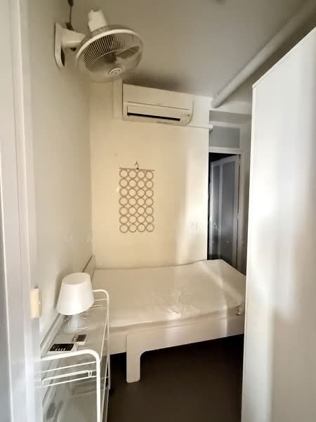 Costa Rhu, 5 Rhu Cross, 3 Bedrooms, 1,776 sqft, Condominium For Rent, by Vandana Malik (Vanda), 500077399 - Helper’s Room  - PropertyGuru.com.sg