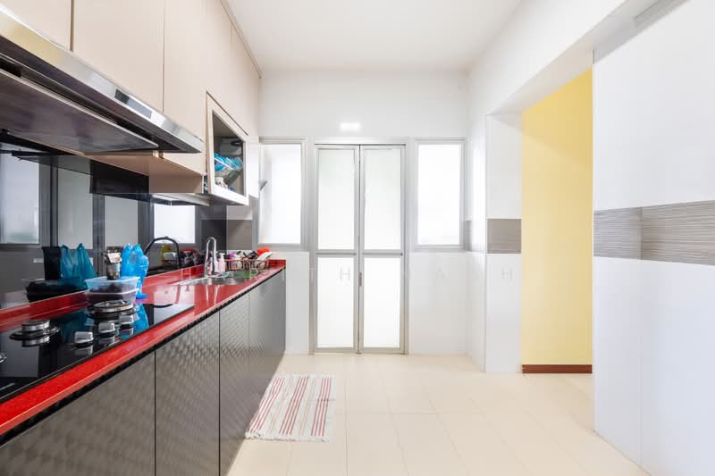 691C Woodlands Drive 73 HDB Flat For Sale at S$ 700,000 | PropertyGuru Singapore - Kitchen