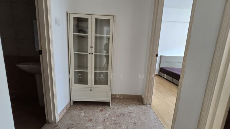 Estella Gardens, 21 - 27 Flora Road, 3 Bedrooms, 1,141 sqft, Condominium For Rent, by Michael Mah, 500077404 - Bathroom - PropertyGuru.com.sg