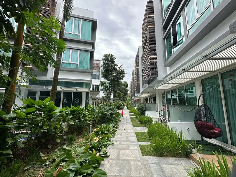 Cabana Cluster House For Sale at S$ 3,015,407 | PropertyGuru Singapore - Exterior
