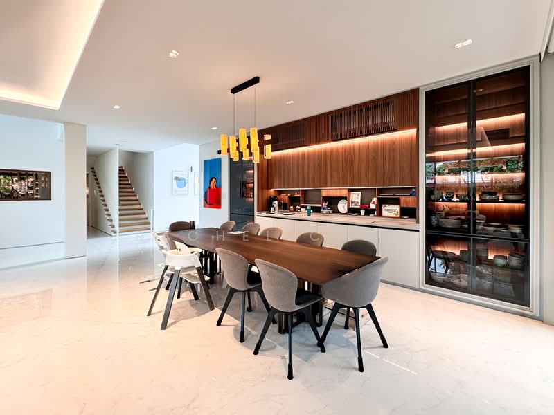 Move-In Ready Detached Home On Squarish Plot Detached House For Sale at S$ 22,000,000 | PropertyGuru Singapore - Dining Room