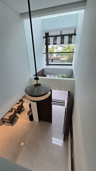 Move-In Ready Detached Home On Squarish Plot Detached House For Sale at S$ 22,000,000 | PropertyGuru Singapore - Entrance
