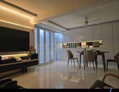 For Sale - 403 Pandan Gardens