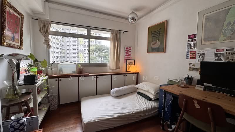 659 Jalan Tenaga HDB Flat For Sale at S$ 880,000 | PropertyGuru Singapore - Common Bedroom 1