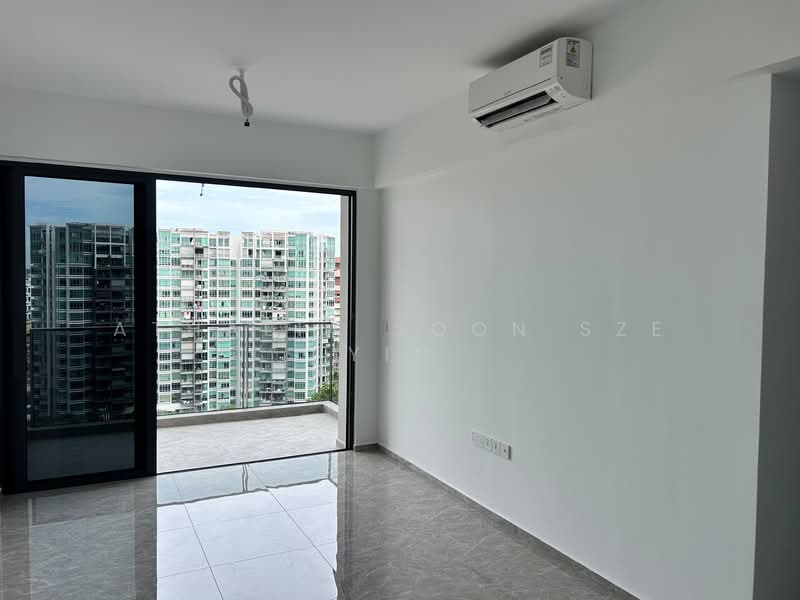 Bartley Vue, 6 Jalan Bunga Rampai, 3 Bedrooms, 947 sqft, Condominium For Sale, by Athalia Soon Sze Yin, 500077452 - Balcony - PropertyGuru.com.sg