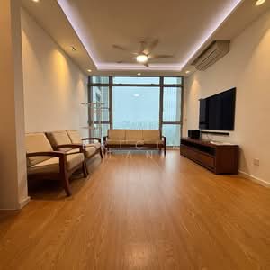 For Sale - The Lakeshore