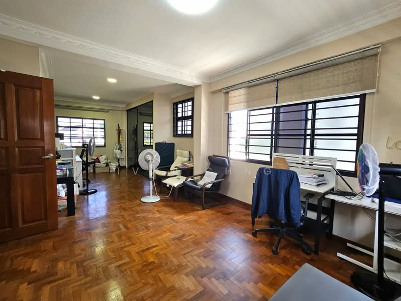 ⭐️⭐️LANDED7772@ 6+1 Rooms Spacious Freehold Semi D Park 3 Cars | Near Kembangan Semi-Detached House For Sale at S$ 5,900,000 | PropertyGuru Singapore - Room