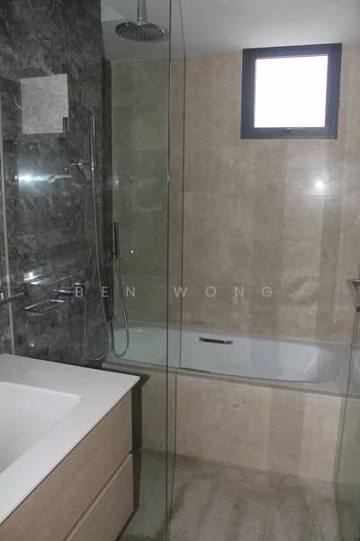 Watertown, 77 Punggol Central, 4 Bedrooms, 1,356 sqft, Condominium For Rent, by Ben Wong, 500077499 - Bathroom - PropertyGuru.com.sg