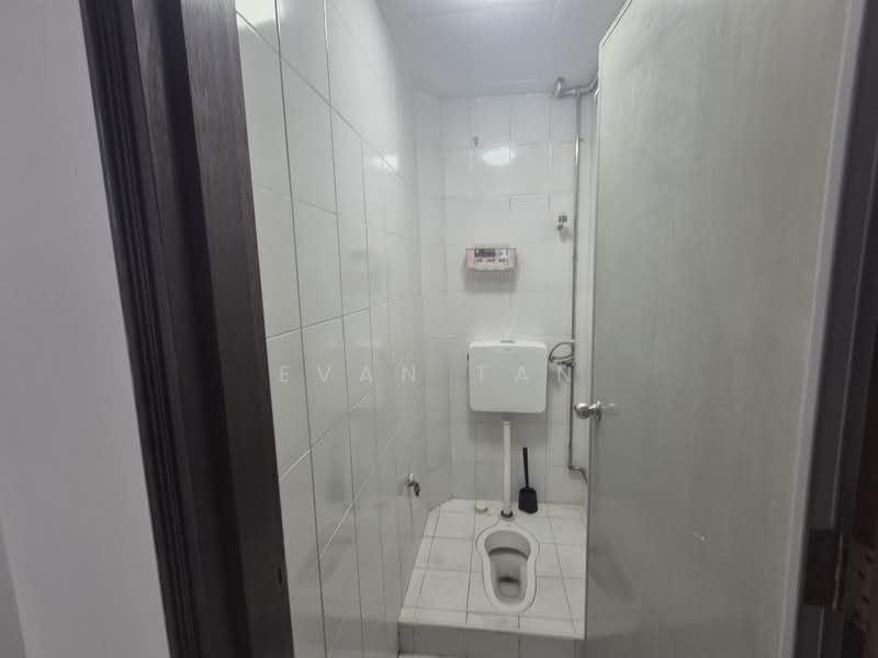 Ava Towers, 10 Ava Road, Room Rental, 150 sqft, Apartment For Rent, by Evan Tan, 500077504 - PropertyGuru.com.sg