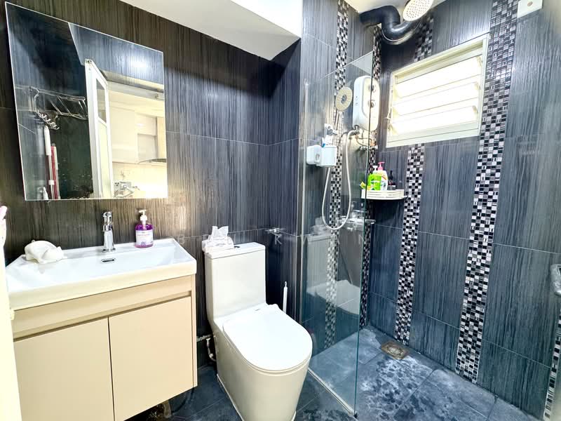 128C Punggol Field Walk, 128C Punggol Field Walk, Room Rental, 107 sqft, HDB Flat For Rent, by Ben Kwan, 500077508 - Bathroom - PropertyGuru.com.sg