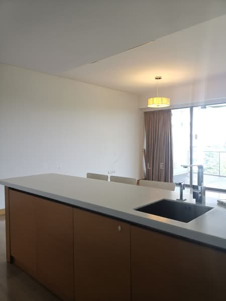 Silversea Condominium For Sale at S$ 3,600,000 | PropertyGuru Singapore - Kitchen