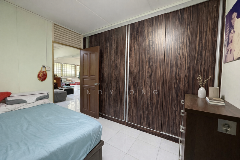 419 Yishun Avenue 11 HDB Flat For Sale at S$ 535,000 | PropertyGuru Singapore - Master room