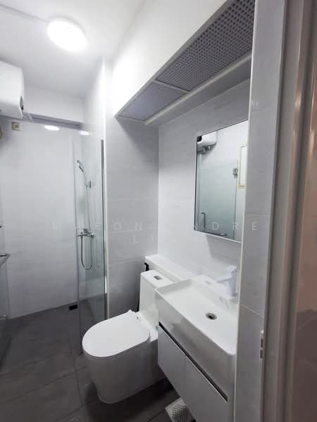 133 Edgedale Plains, 133 Edgedale Plains, Room Rental, 120 sqft, HDB Flat For Rent, by Mason Andre Lim, 500077514 - Bathroom - PropertyGuru.com.sg