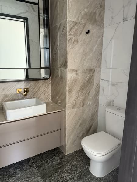 Perfect Ten, 321 Bukit Timah Road, 3 Bedrooms, 1,227 sqft, Condominium For Rent, by Josie Cheok Bee Tin, 500077527 - Bathroom - PropertyGuru.com.sg