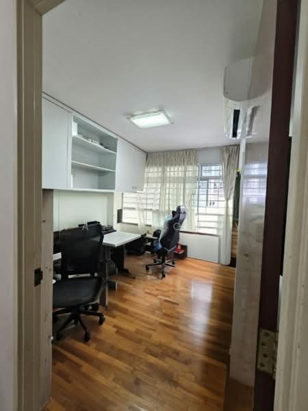 273D Compassvale Link HDB Flat For Sale at S$ 770,000 | PropertyGuru Singapore - Study