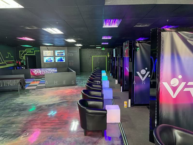 Prime Raffles Place Ground Floor Unit Facing MRT with Wide Frontage, , 5,099 sqft, Other Retail For Rent, by Mahesh Dhalani, 500077556 - Interior - CommercialGuru.com.sg