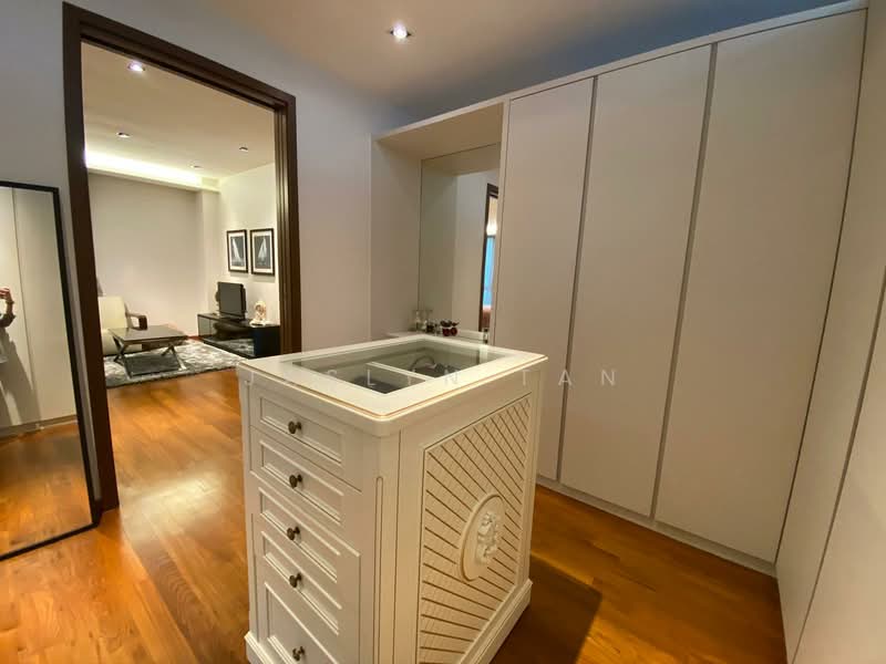 Ponggol Seventeenth Avenue Detached House For Sale at S$ 7,900,000 | PropertyGuru Singapore - Living Room