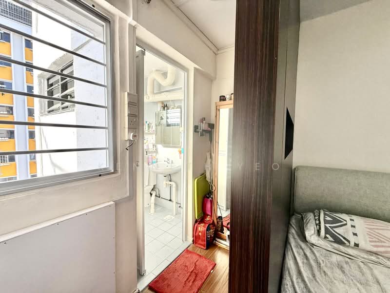 219 Bukit Batok Street 21 HDB Flat For Sale at S$ 550,000 | PropertyGuru Singapore