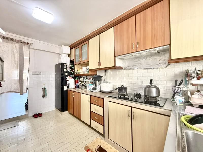 219 Bukit Batok Street 21 HDB Flat For Sale at S$ 550,000 | PropertyGuru Singapore