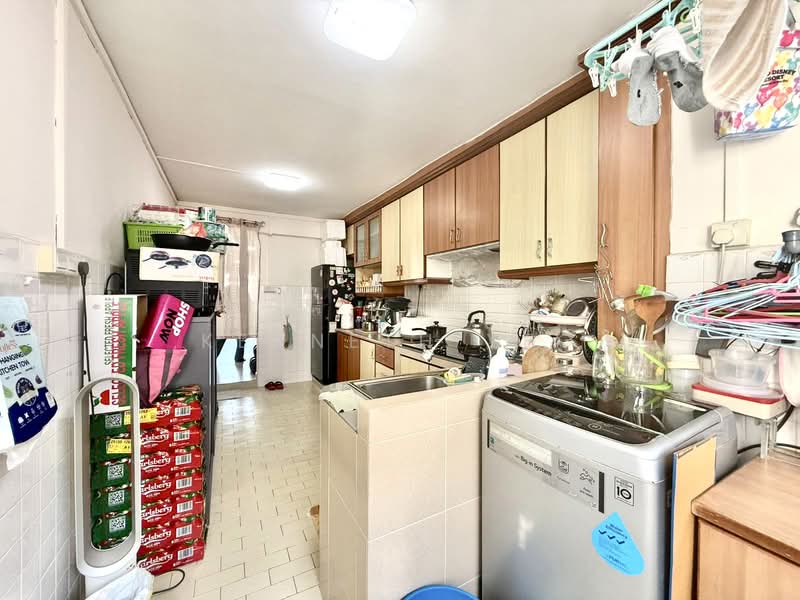 219 Bukit Batok Street 21 HDB Flat For Sale at S$ 550,000 | PropertyGuru Singapore