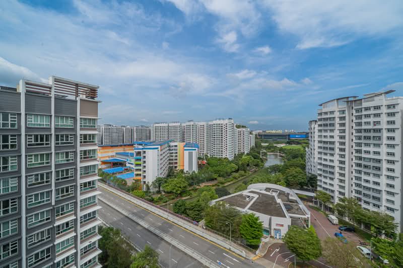 670A Edgefield Plains HDB Flat For Sale at S$ 588,000 | PropertyGuru Singapore - Exterior