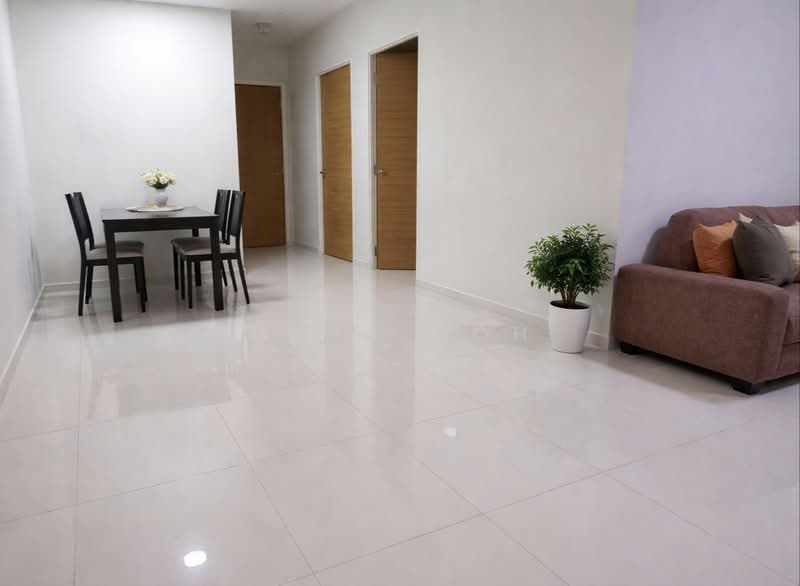 121D Canberra Street HDB Flat For Sale at S$ 690,000 | PropertyGuru Singapore - Dining Room