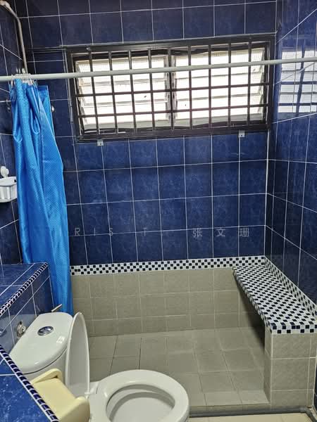 Co-Living Rooms near Siglap-Bayshore-Tanjong Katong, , Room Rental, 200 sqft, Condominium For Rent, by Iris T. 张文珊, 500077598 - Bathroom - PropertyGuru.com.sg