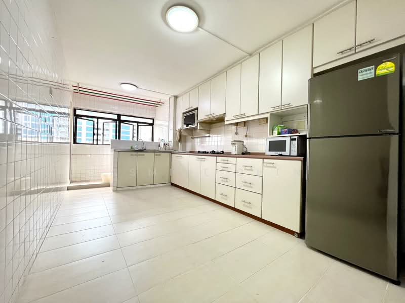 34 Cassia Crescent, 34 Cassia Crescent, 3 Bedrooms, 1,001 sqft, HDB Flat For Rent, by Jasmine Chen, 500077602 - Kitchen - PropertyGuru.com.sg