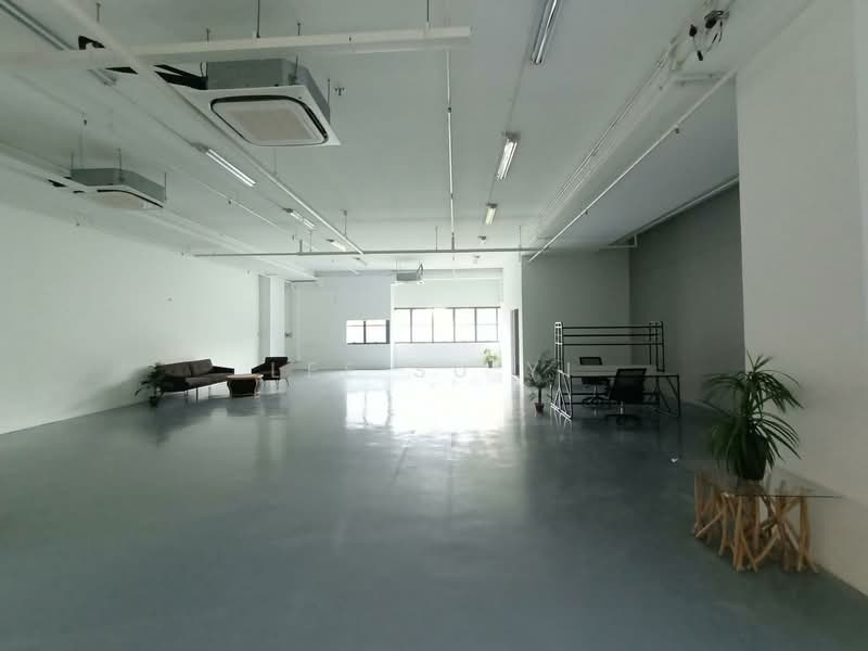 Ubi Techpark, 10 Ubi Crescent, 2,142 sqft, Light Industrial (B1) For Rent, by Lee Su Yi, 500077606 - Interior - CommercialGuru.com.sg