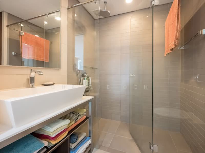 The Sail @ Marina Bay Condominium For Sale at S$ 1,250,000 | PropertyGuru Singapore - Bathroom
