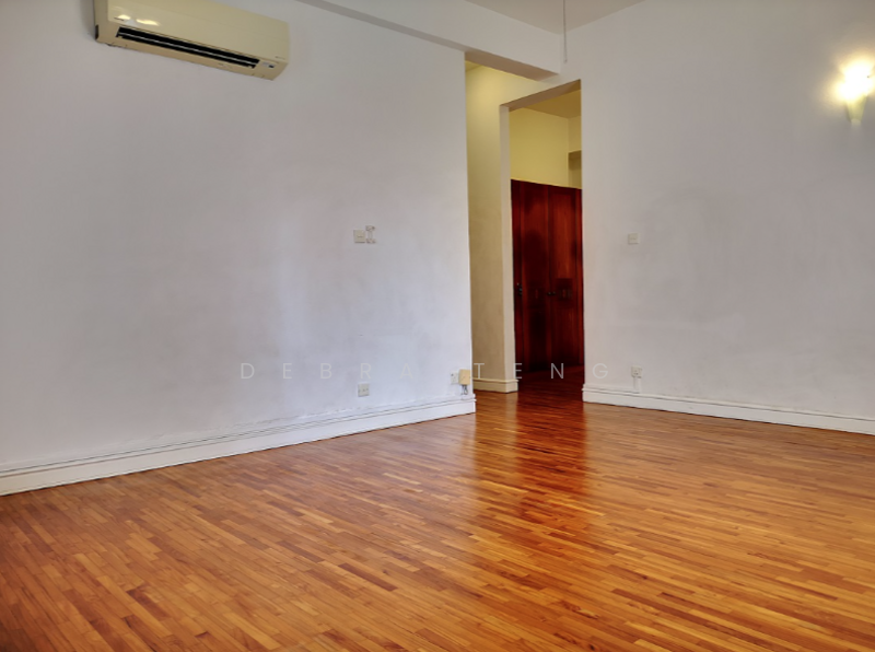 Leonie Condotel, 2 Leonie Hill Road, 4 Bedrooms, 2,568 sqft, Condominium For Rent, by Debra Teng, 500077645 - Living Room - PropertyGuru.com.sg