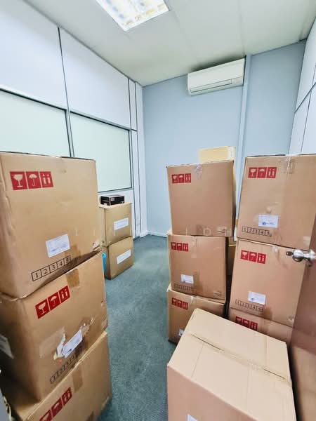 Woodlands Industrial Park E1, 21 Woodlands Industrial Park E1, 1,100 sqft, Factory / Workshop (B2) For Sale, by Linda Loh, 500077648 - Interior - CommercialGuru.com.sg