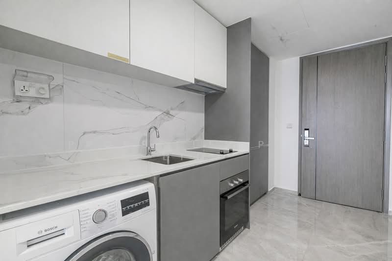 Affinity At Serangoon Condominium For Sale at S$ 800,000 | PropertyGuru Singapore - Kitchen