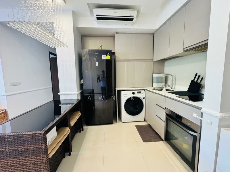 The Visionaire Executive Condominium For Sale at S$ 1,200,000 | PropertyGuru Singapore - Kitchen