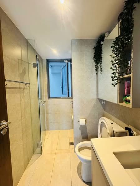 The Visionaire Executive Condominium For Sale at S$ 1,200,000 | PropertyGuru Singapore - Bathroom