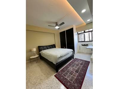 For Rent - 14 Dover Close East