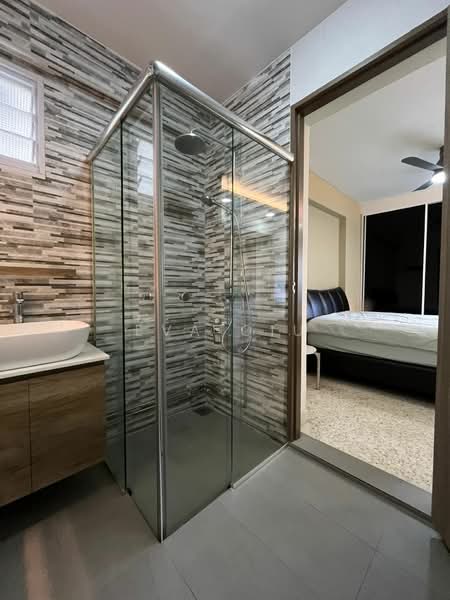 14 Dover Close East, 14 Dover Close East, Room Rental, 220 sqft, HDB Flat For Rent, by Eva Qiu, 500077672 - Bathroom - PropertyGuru.com.sg