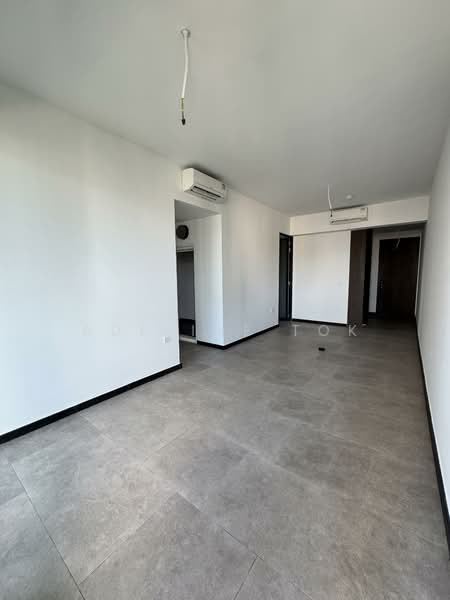 Midtown Modern Condominium For Sale at S$ 3,350,000 | PropertyGuru Singapore - Living Room