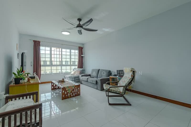 Melville Park, 20 Simei Street 1, 3 Bedrooms, 1,302 sqft, Apartment For Rent, by Yeo XiaoXuan, 500077697 - Living Room - PropertyGuru.com.sg