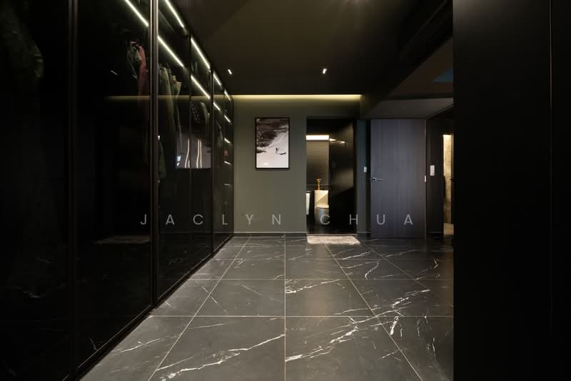 422A Northshore Drive HDB Flat For Sale at S$ 1,400,000 | PropertyGuru Singapore - Master Bedroom