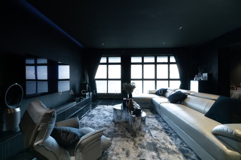 422A Northshore Drive HDB Flat For Sale at S$ 1,400,000 | PropertyGuru Singapore - Living Room