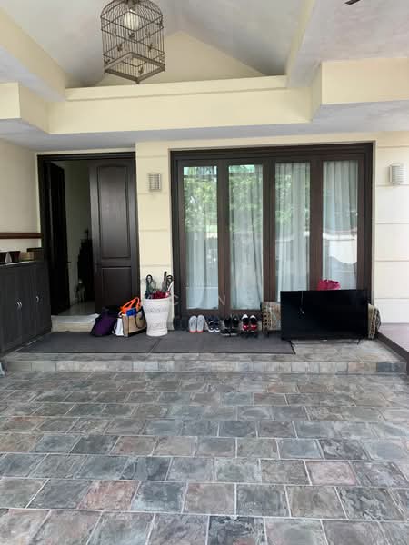 Eastwood Park Semi-Detached House For Sale at S$ 3,780,000 | PropertyGuru Singapore - Exterior