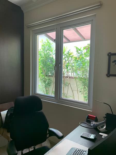 Eastwood Park Semi-Detached House For Sale at S$ 3,780,000 | PropertyGuru Singapore - Study