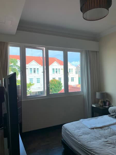 Eastwood Park Semi-Detached House For Sale at S$ 3,780,000 | PropertyGuru Singapore - Bedroom