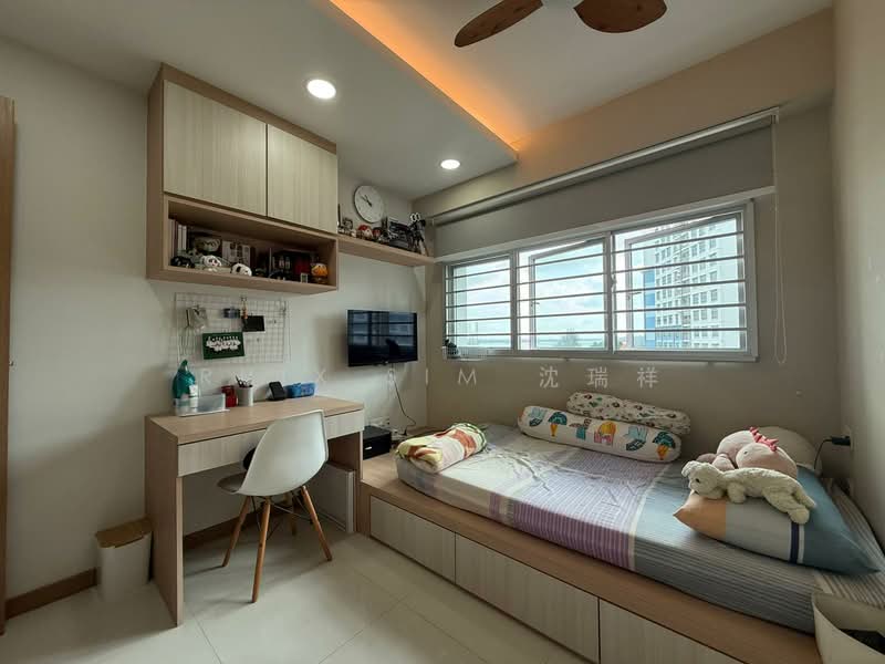 422B Northshore Drive, 422B Northshore Drive, 3 Bedrooms, 1,001 sqft, HDB Flat For Sale, by Ruix Sim 沈瑞祥, 500077733 - Bedroom - PropertyGuru.com.sg