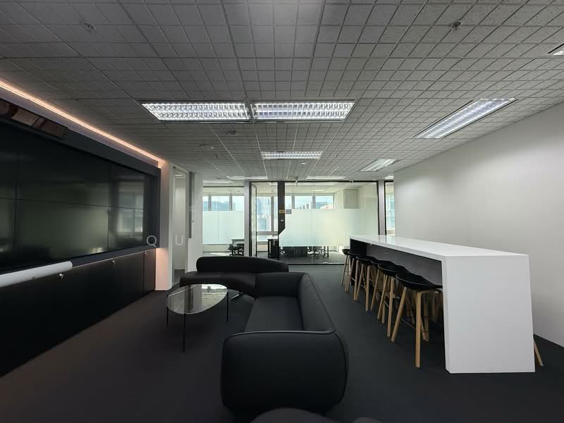 Ready-to-move-in fitted office at a premier CBD corporate address, , 11,054 sqft, Office For Rent, by Quek Fu Jin, 500077737 - Living Room - CommercialGuru.com.sg
