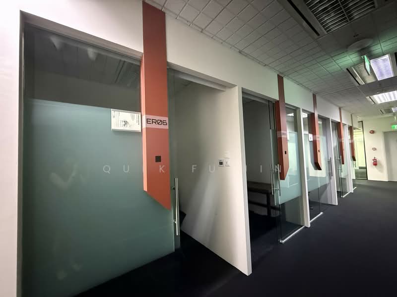 Ready-to-move-in fitted office at a premier CBD corporate address, , 11,054 sqft, Office For Rent, by Quek Fu Jin, 500077737 - Corridor - CommercialGuru.com.sg