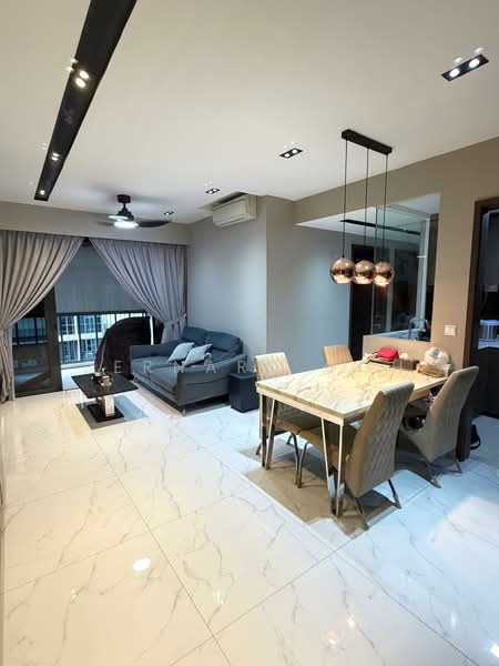 iNz Residence, 68 Choa Chu Kang Avenue 5, 3 Bedrooms, 1,044 sqft, Executive Condominium For Sale, by Bernard Goh, 500077740 - Living Room - PropertyGuru.com.sg