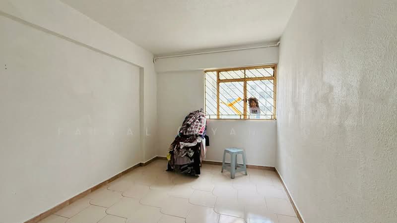 337 Bukit Batok Street 34 HDB Flat For Sale at S$ 458,000 | PropertyGuru Singapore - Interior